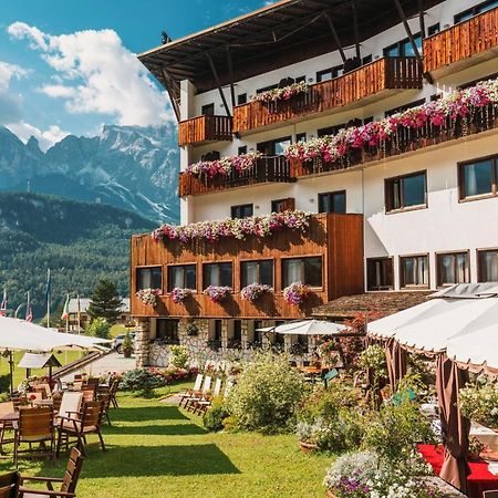 Hotel Mirage Cortina d'Ampezzo Ngoại thất bức ảnh