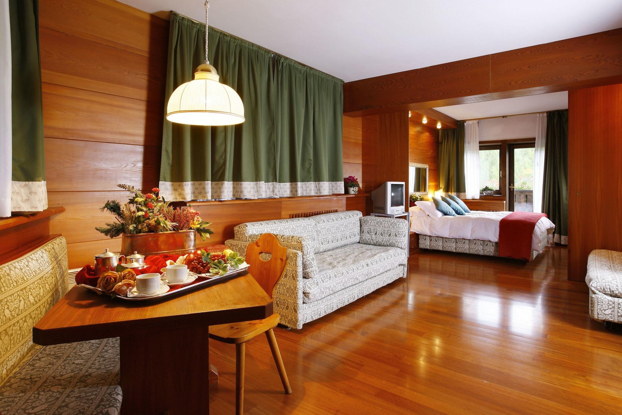 Hotel Mirage Cortina d'Ampezzo Ngoại thất bức ảnh
