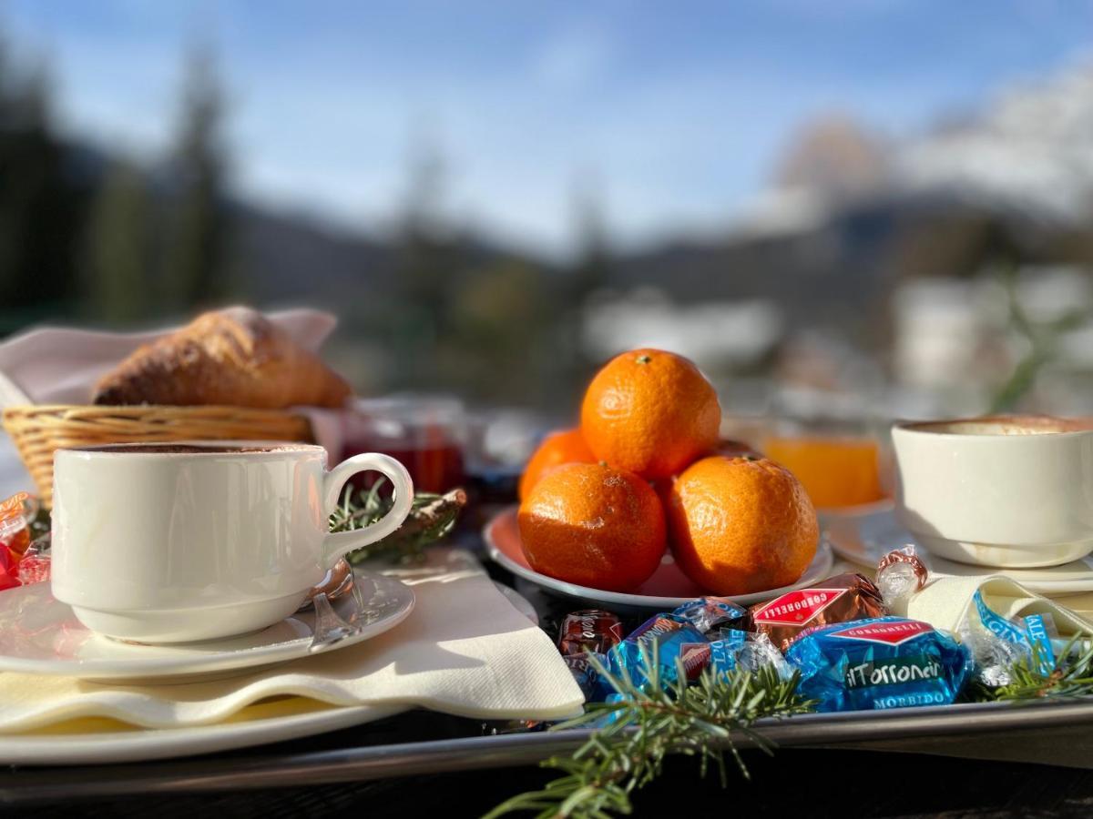 Hotel Mirage Cortina d'Ampezzo Ngoại thất bức ảnh