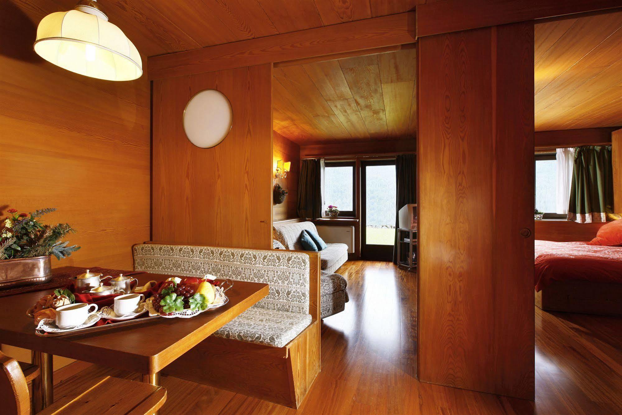 Hotel Mirage Cortina d'Ampezzo Ngoại thất bức ảnh